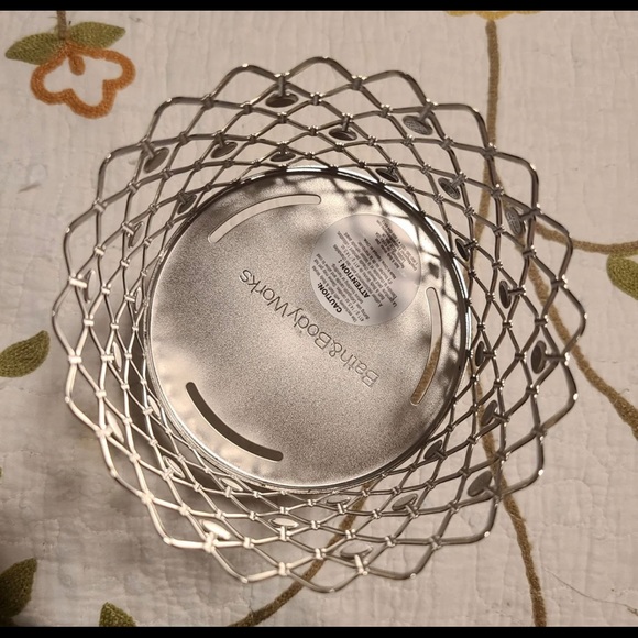 BB&W Matching 3 wick candle holder and soap - Picture 9 of 14